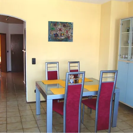 Apartment Schoene Ferienwohnung-hockenheim *